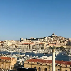 https://bienvenue-chez-vous-au-panier-appartement-classe-1-etoile.fr-provencehotel.com