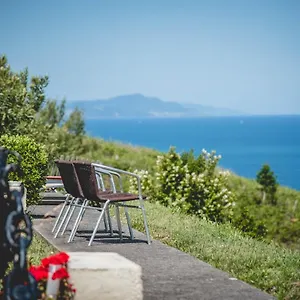 https://gure-ametsa.basquecountryhotels.org